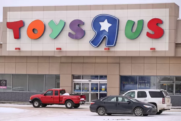 Toys 'R' Us Live-Action-Film in Arbeit von Sonic-Produzenten