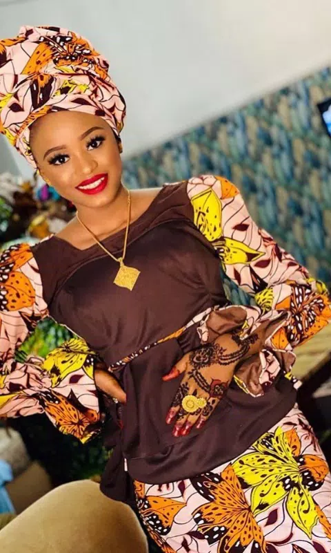 Hausa Skirt and Blouse Styles Capture d'écran 2