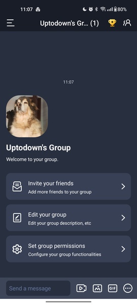 Fambase: Live & Group Chat Screenshot 1